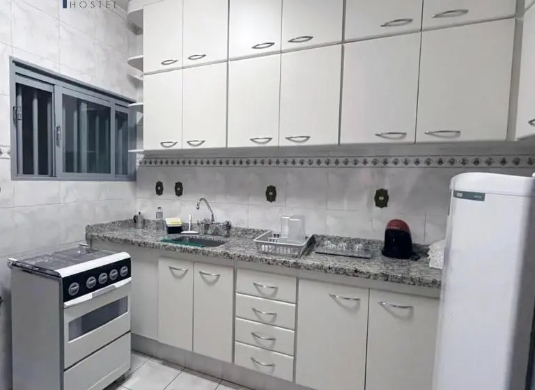 اتاق استاندارد, Ritz Hostel
