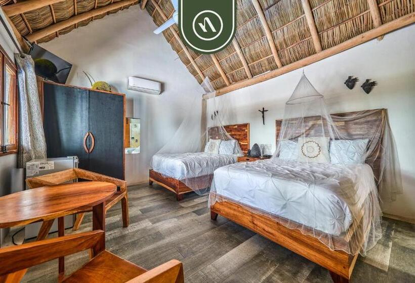 מיטה בחדר משותף, 2 Double Beds   Dormitory Room In Nuevo Vallarta