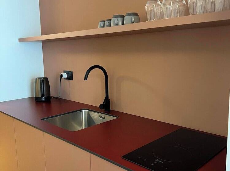 디럭스 스튜디오, Alinea Diono Historic Center