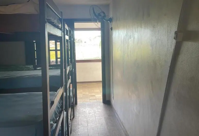 تختخواب در اتاق مشترک, Hostel Jardim