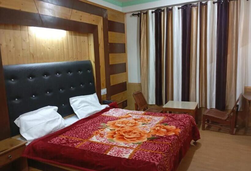 Deluxe-huone, Canary Woods