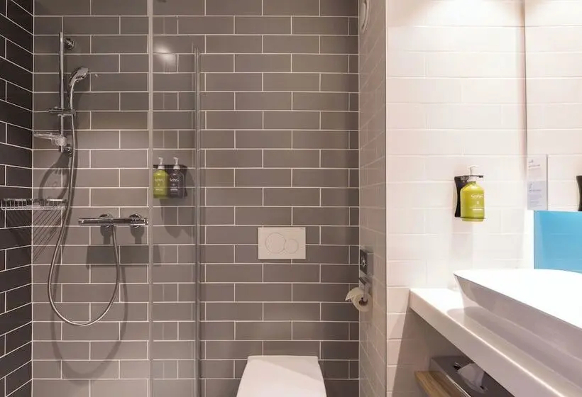 اتاق استاندارد, Holiday Inn Express Brussels   Airport, An Ihg