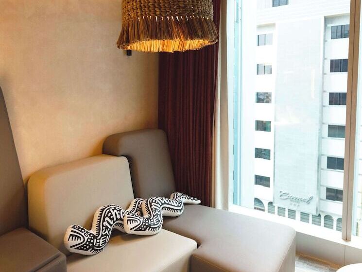 اتاق پرمیوم, Nhow Lima