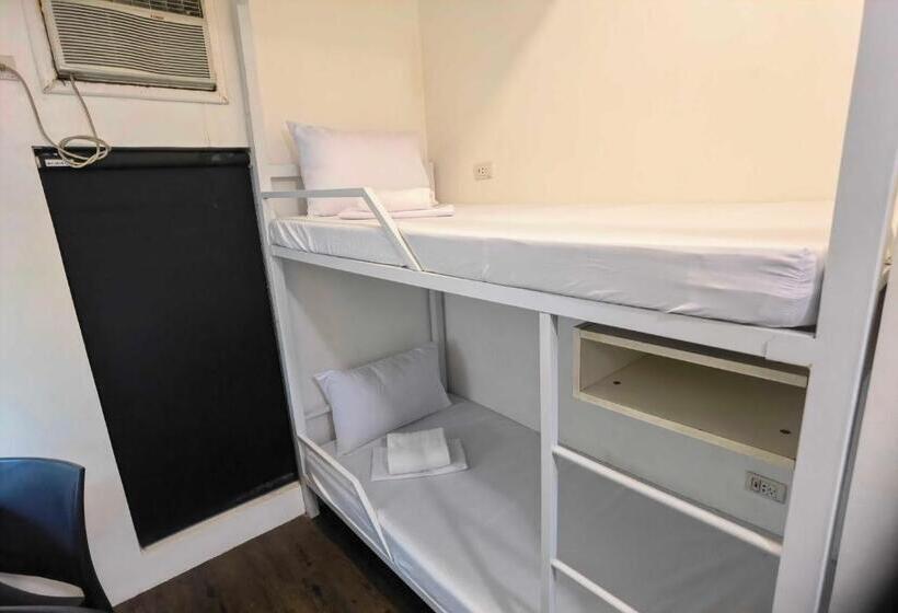 تختخواب در اتاق مشترک, Spot On Hostel ,taguig Manila Formerly Mytown Hongkong