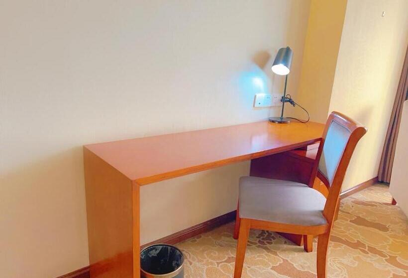 Delüks Süit, Poltton International Apartment City Center Wanda Plaza Branch