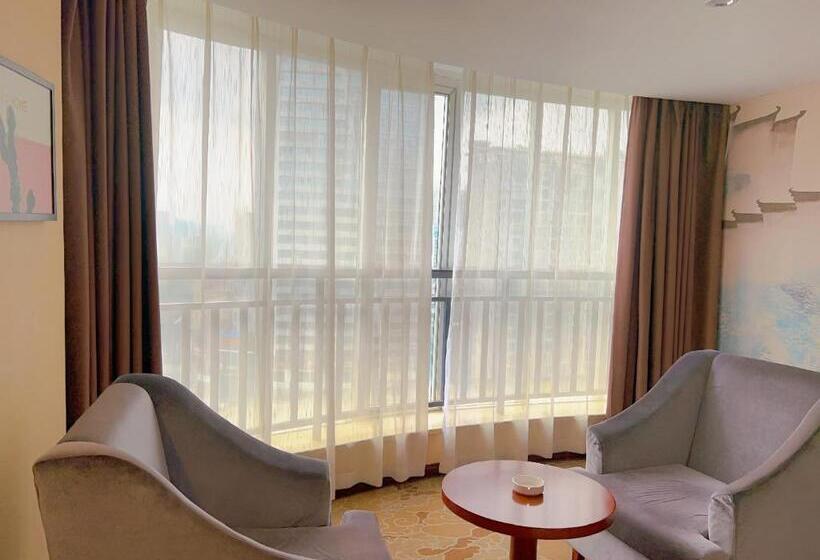 Люкс Повышенной Комфортности, Poltton International Apartment City Center Wanda Plaza Branch