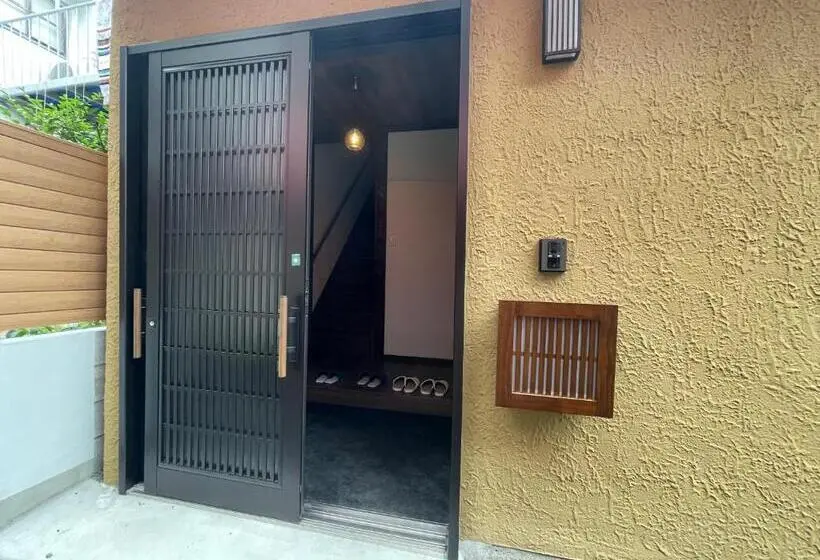 １ベッドルームハウス, 青い家広尾