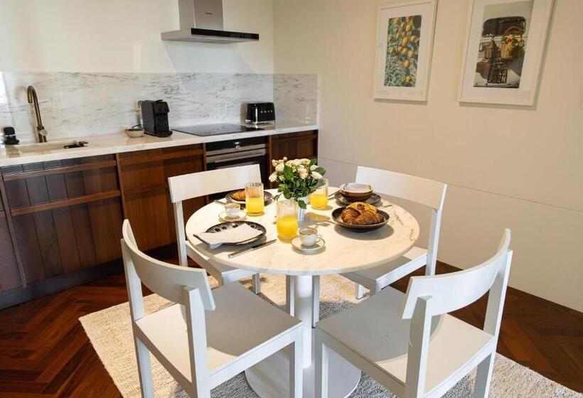 استودیوی لوکس, Vila Catarina Luxury Apartments