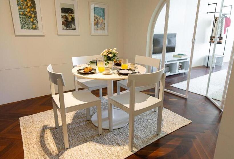 استودیوی لوکس, Vila Catarina Luxury Apartments