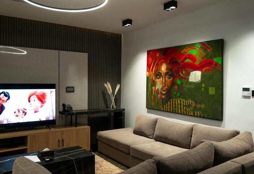 آپارتمان 1 خوابه با بالکن, Brickspoint Boutique Apart