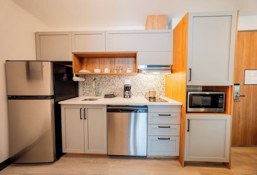 스탠다드 룸, Candlewood Suites Trois Rivières Ouest, An Ihg