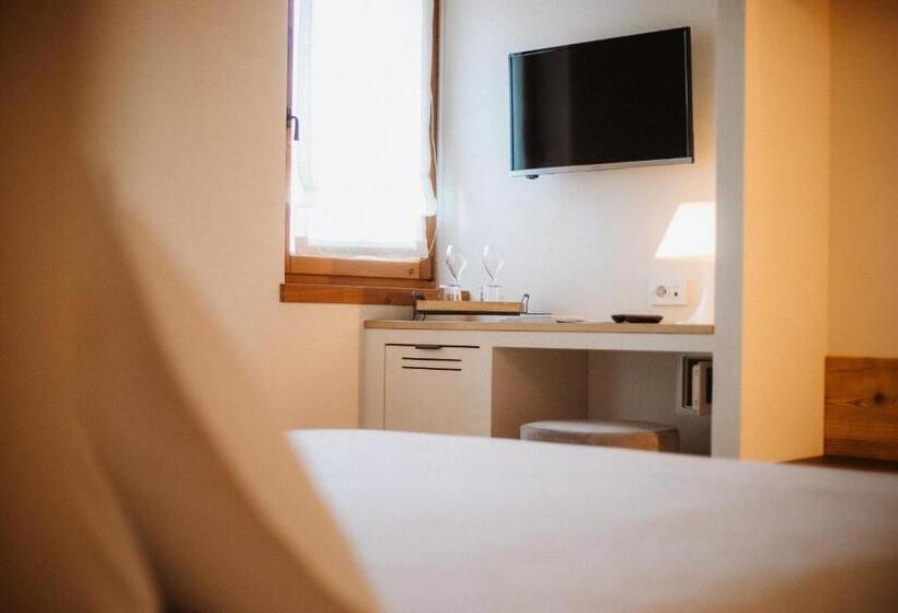 Номер Стандарт, Casa Callonga