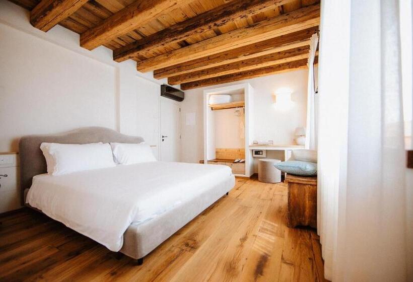 Номер Стандарт Вид на Сад, Casa Callonga