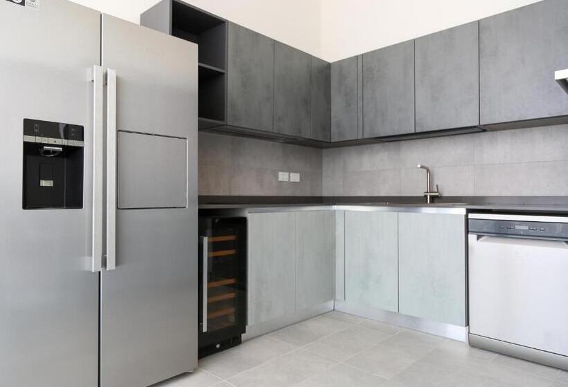 1 Bedroom Penthouse Apartment, Heliconia Park Lagos Luxury Apartments