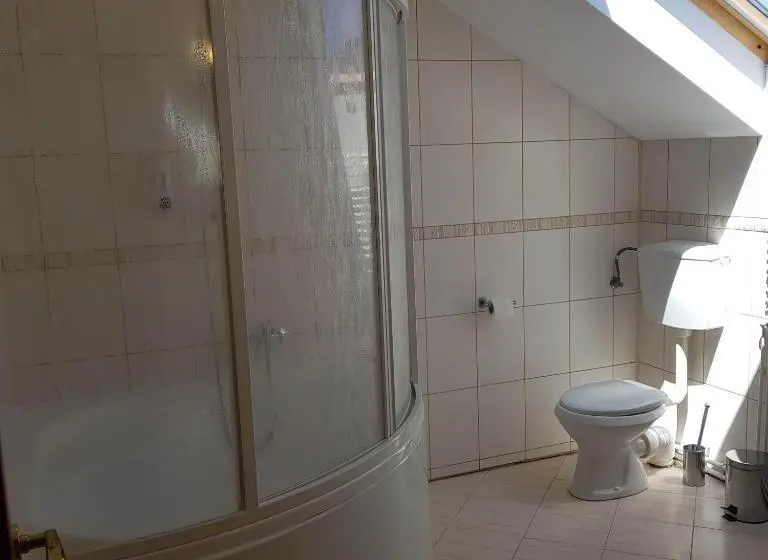 2 Sovrums Lägenhet, Motel Vector