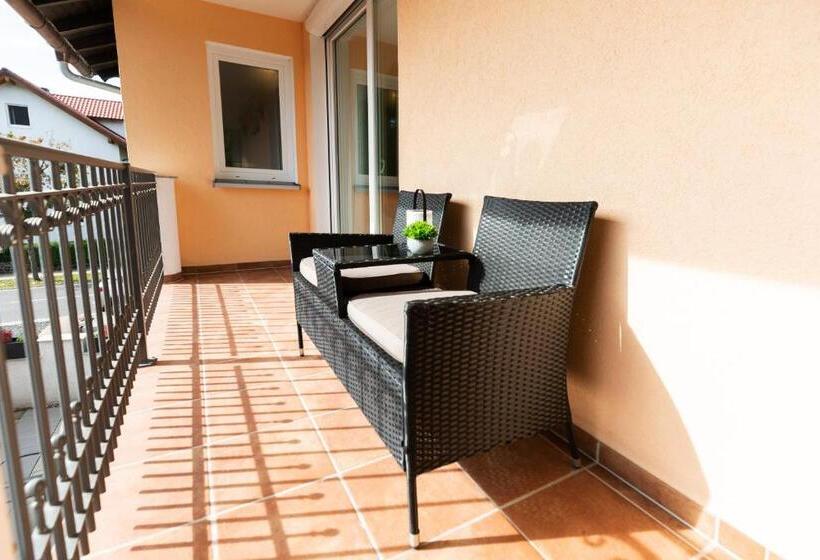 Номер Стандарт с Балконом, Pension Memory Ferienapartments & Zimmer In Der Rhön