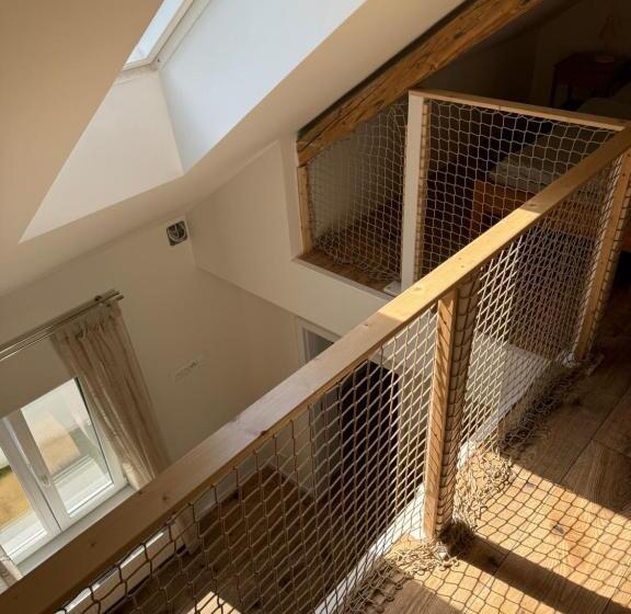 חדר סטנדרט לארבעה, Tkalcovna U Zlatého Potoka