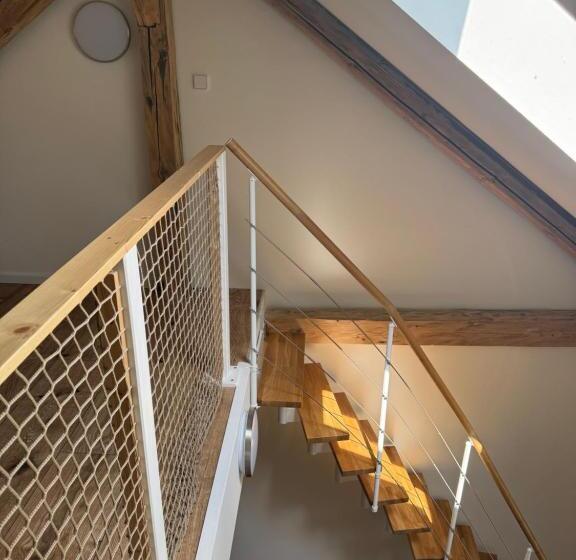 חדר סטנדרט לארבעה, Tkalcovna U Zlatého Potoka