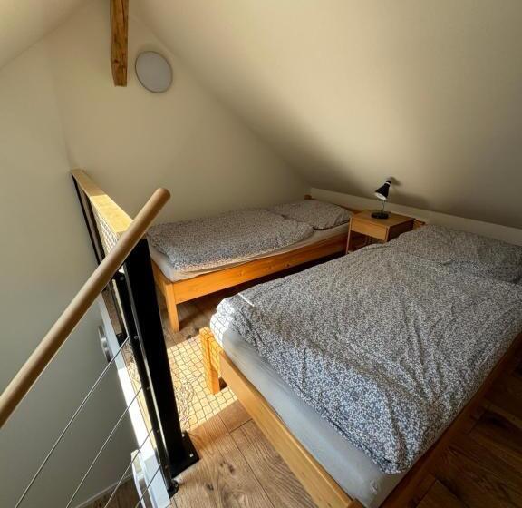 חדר סטנדרט, Tkalcovna U Zlatého Potoka