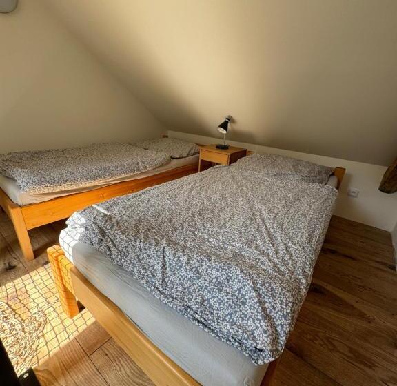 חדר סטנדרט, Tkalcovna U Zlatého Potoka