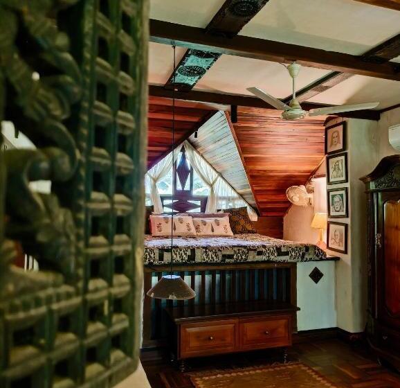 בית, חדר שינה 1, Svarna