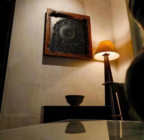 בית, חדר שינה 1, Svarna