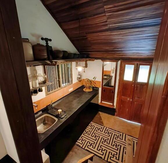 בית, חדר שינה 1, Svarna