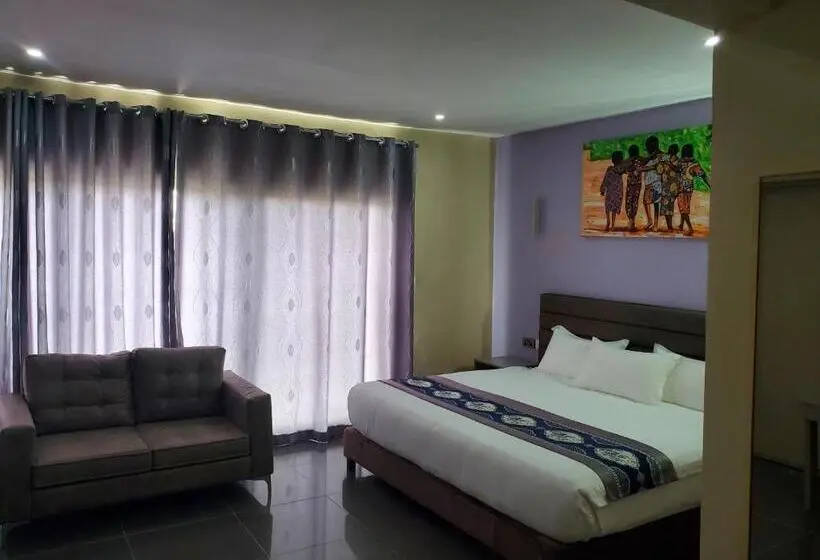 ファミリールーム, Lagoon Beach Hotel,keta,ghana