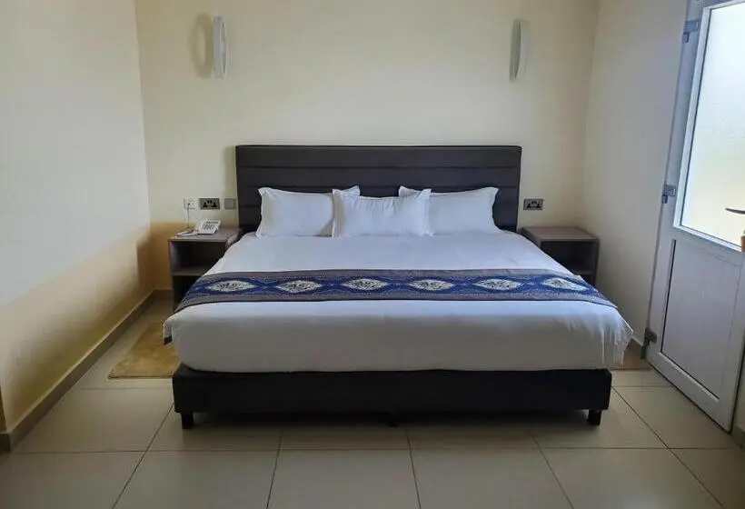オーシャンビューデラックスルーム, Lagoon Beach Hotel,keta,ghana