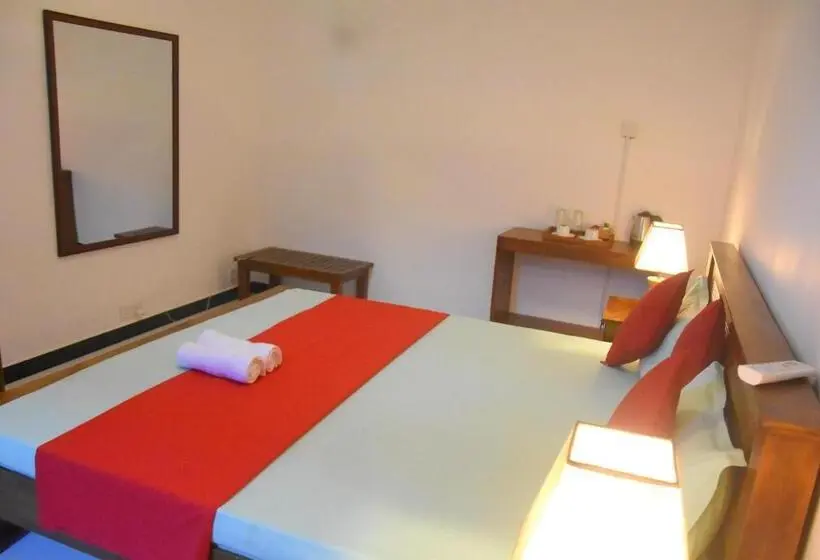 マウンテンビュースタンダードルーム, Cozy Homestay Kandy