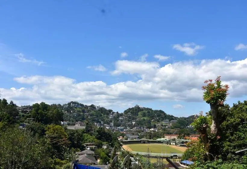 マウンテンビュースタンダードルーム, Cozy Homestay Kandy