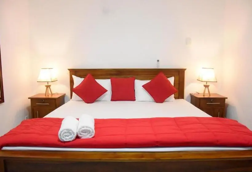 マウンテンビュースタンダードルーム, Cozy Homestay Kandy