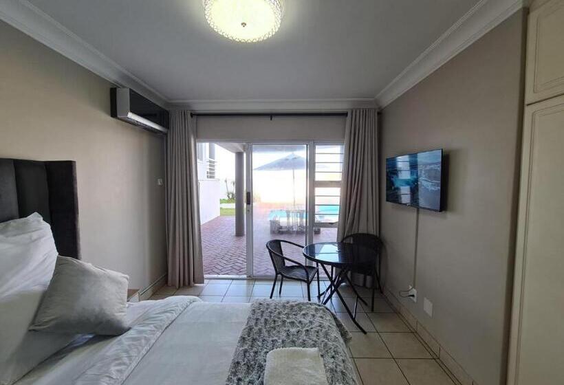 Номер Комфорт, La Lucia Beach Villa