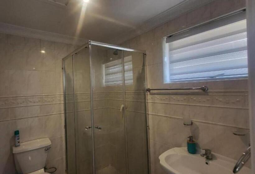 １ベッドルームハウス, La Lucia Beach Villa