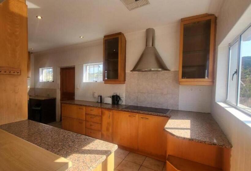 Апартаменты 1 Спальня, La Lucia Beach Villa