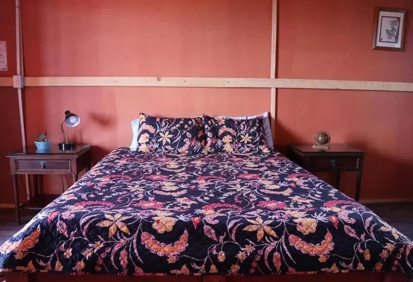 バルコニー付きスタンダードルーム, Open Gate Hostel Hawaii