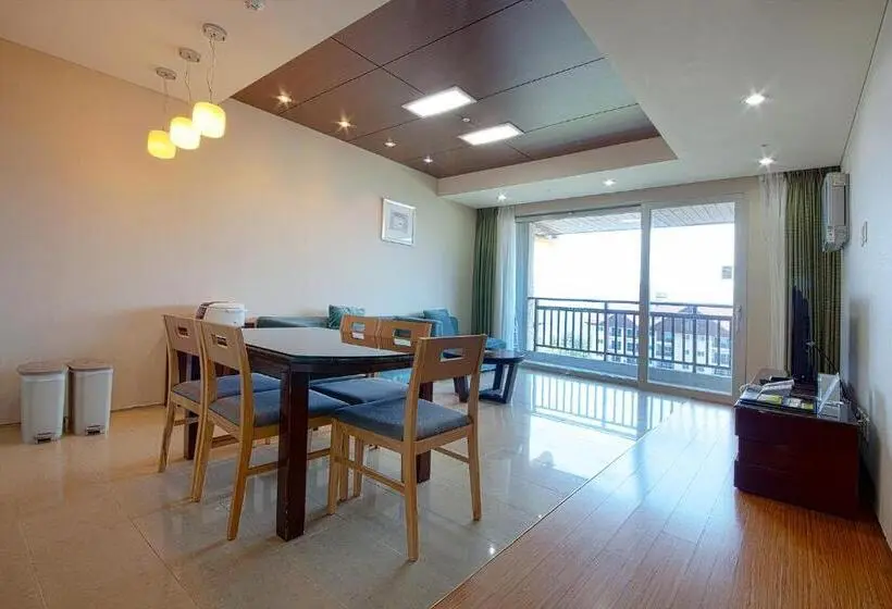 Habitación Deluxe, High1 Condominium