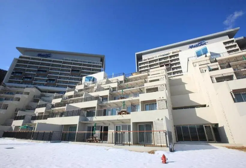 Suite con Terraza, High1 Condominium