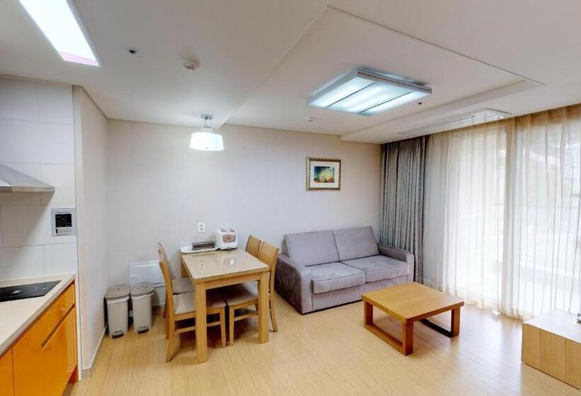 Quarto superior, High1 Condominium