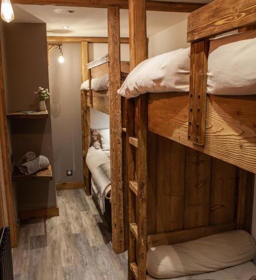 سوییت خانوادگی, Chalet Sandy