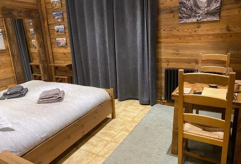 バルコニー付きデラックスルーム, Chalet Sandy