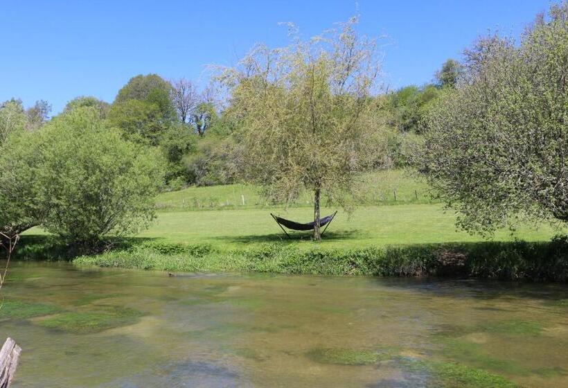 منزل غرفة نوم واحدة, La Cabane Du Pont De L Ignon Spa Hébergement Atypique Tout Confort En Bourgogne