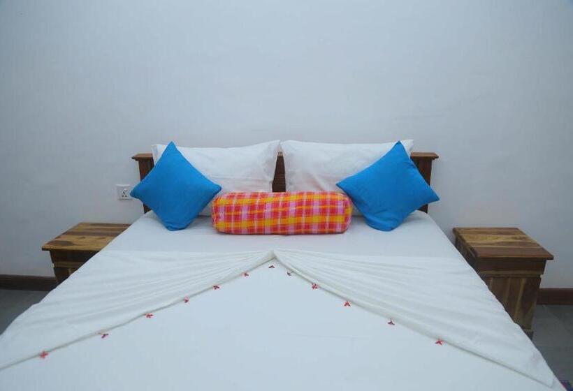 חדר סטנדרט, Manel Villa