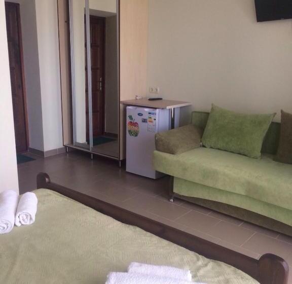 Triple Room Sea View, Golden Beach