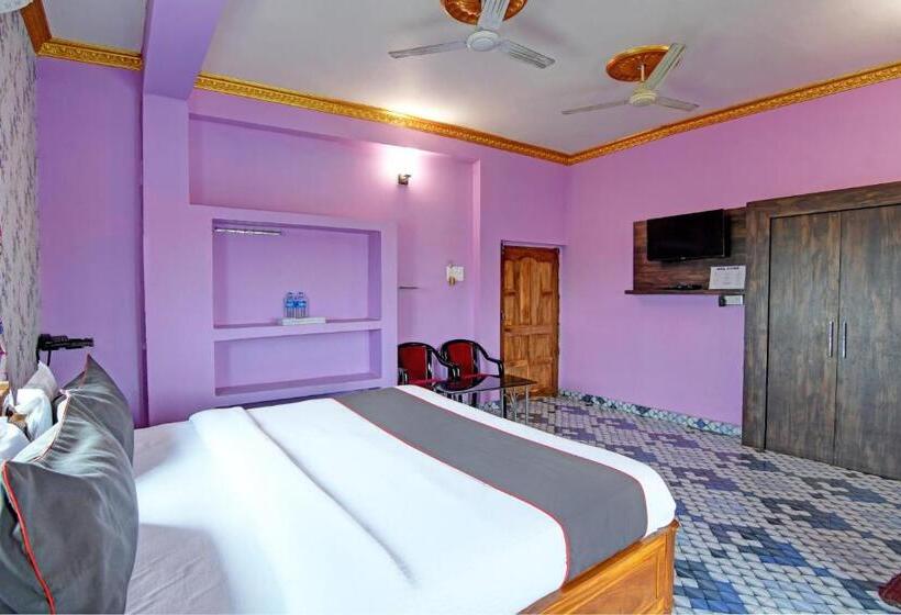 スタンダードルーム, O Sri Govinda