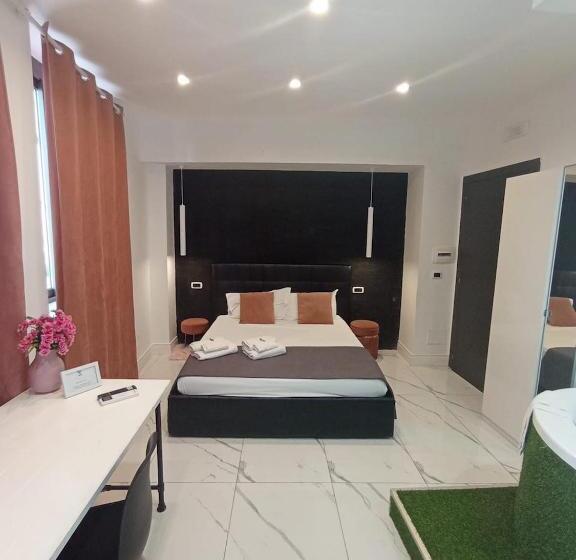 اتاق اکونومی, Black Vulcano Suites&studios