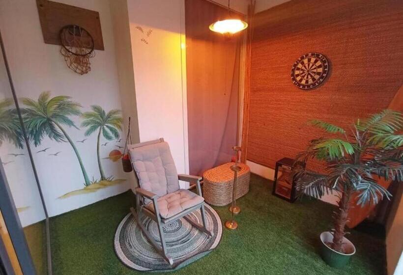 سوییت اجرایی, Black Vulcano Suites&studios