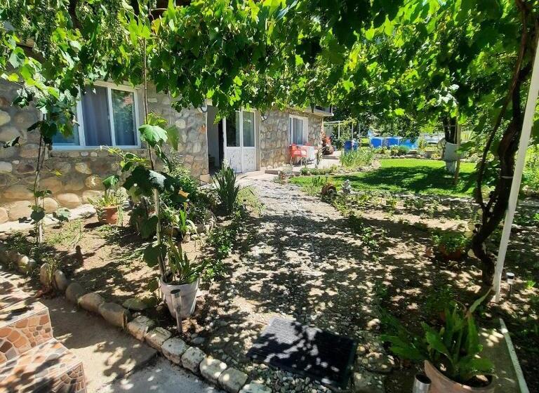 2间卧室的房子, Summer Garden Baile Herculane