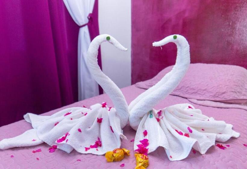 סוויטה, Pousada Estrela Do Oriente