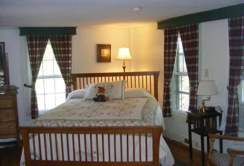 Номер Стандарт, The Tartan Fox At The Meadmere